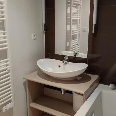 Duplex 6 Pers Avec Terrasse, Piscine Chauffee Et Sauna A - Fr-1-165b-20 Apartment